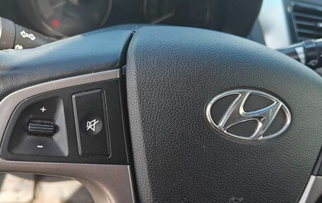 Hyundai Solaris II рестайлинг, 2016 год, 1 200 000 рублей, 20 фотография