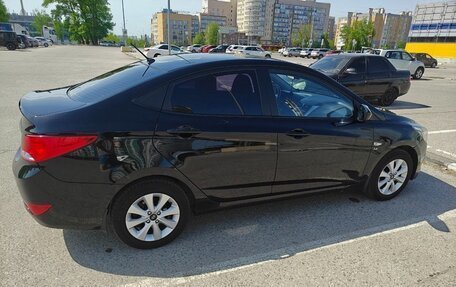 Hyundai Solaris II рестайлинг, 2016 год, 1 200 000 рублей, 18 фотография