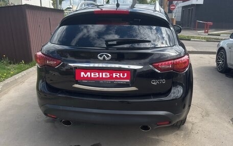 Infiniti QX70, 2013 год, 2 100 000 рублей, 4 фотография