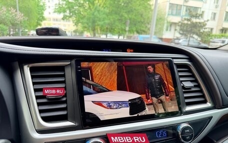 Toyota Highlander III, 2014 год, 3 250 000 рублей, 8 фотография