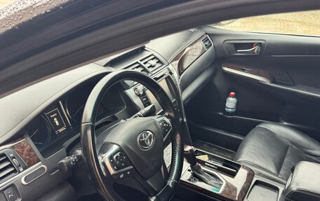 Toyota Camry, 2017 год, 1 470 000 рублей, 7 фотография