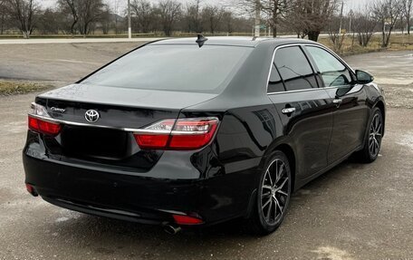Toyota Camry, 2017 год, 1 470 000 рублей, 6 фотография