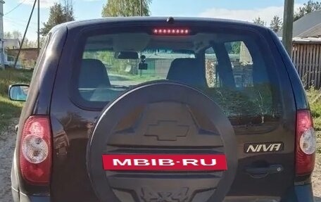 Chevrolet Niva I рестайлинг, 2020 год, 750 000 рублей, 2 фотография