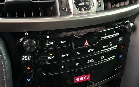 Lexus LX III, 2018 год, 8 790 000 рублей, 17 фотография