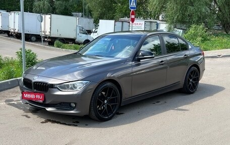 BMW 3 серия, 2013 год, 1 800 000 рублей, 1 фотография