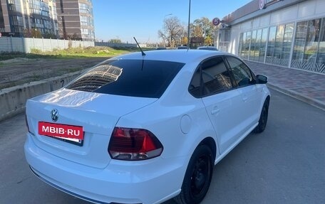 Volkswagen Polo VI (EU Market), 2015 год, 800 000 рублей, 5 фотография