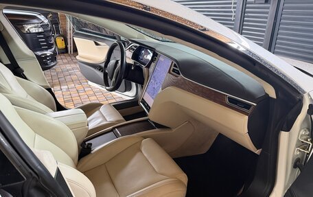Tesla Model S I, 2017 год, 2 650 000 рублей, 15 фотография