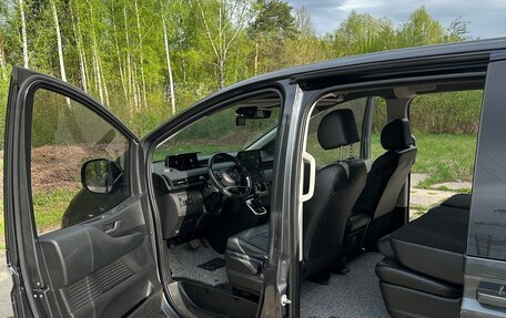 Hyundai Staria, 2021 год, 3 700 000 рублей, 5 фотография