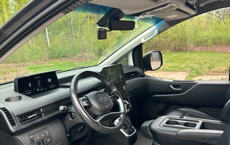 Hyundai Staria, 2021 год, 3 700 000 рублей, 22 фотография