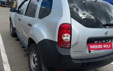 Renault Duster I рестайлинг, 2012 год, 800 000 рублей, 4 фотография