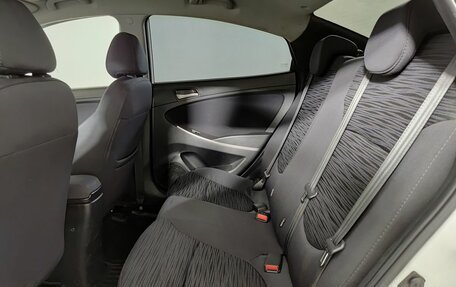 Hyundai Solaris II рестайлинг, 2014 год, 990 000 рублей, 15 фотография
