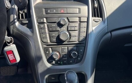 Opel Astra J, 2013 год, 850 000 рублей, 1 фотография