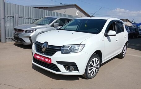 Renault Sandero II рестайлинг, 2018 год, 949 000 рублей, 1 фотография