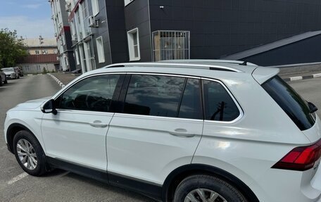 Volkswagen Tiguan II, 2018 год, 2 950 000 рублей, 12 фотография