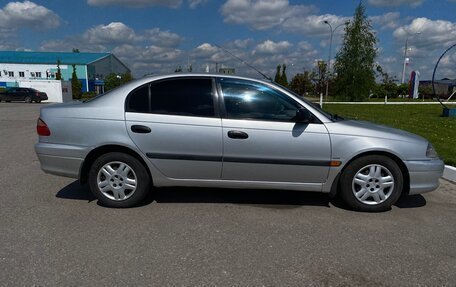 Toyota Avensis III рестайлинг, 2002 год, 399 000 рублей, 5 фотография