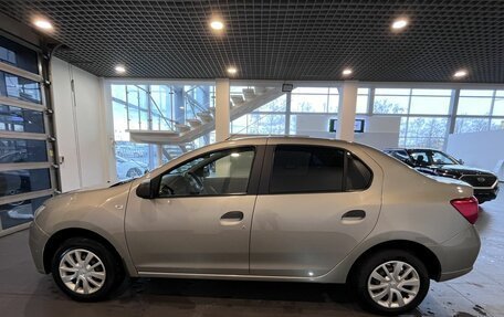 Renault Logan II, 2018 год, 875 000 рублей, 6 фотография