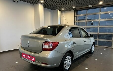 Renault Logan II, 2018 год, 875 000 рублей, 3 фотография