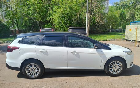 Ford Focus III, 2015 год, 580 000 рублей, 2 фотография