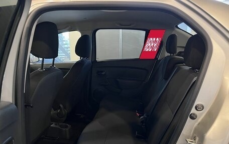 Renault Logan II, 2018 год, 875 000 рублей, 24 фотография