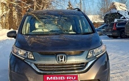 Honda Freed II, 2018 год, 2 300 000 рублей, 10 фотография