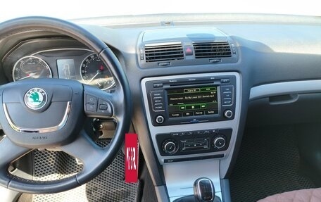 Skoda Octavia, 2012 год, 1 049 000 рублей, 10 фотография