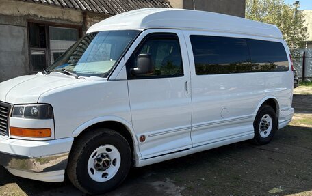 GMC Savana I, 2013 год, 2 100 000 рублей, 1 фотография