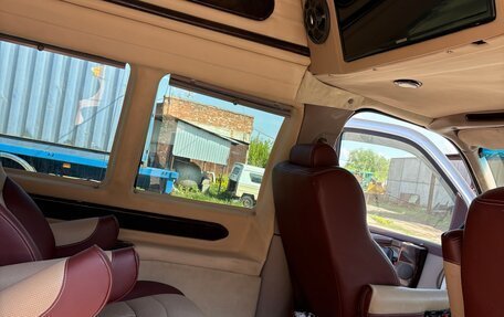 GMC Savana I, 2013 год, 2 100 000 рублей, 11 фотография