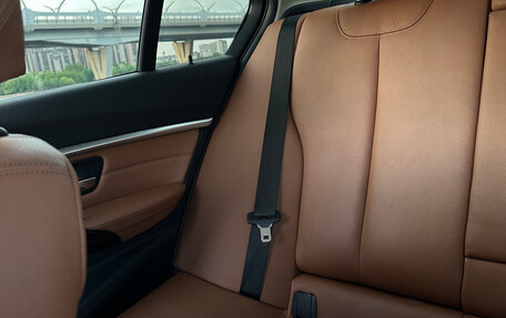 BMW 3 серия, 2016 год, 2 250 000 рублей, 17 фотография
