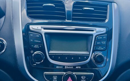 Hyundai Solaris II рестайлинг, 2013 год, 870 000 рублей, 10 фотография