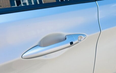 Hyundai Solaris II рестайлинг, 2013 год, 870 000 рублей, 18 фотография