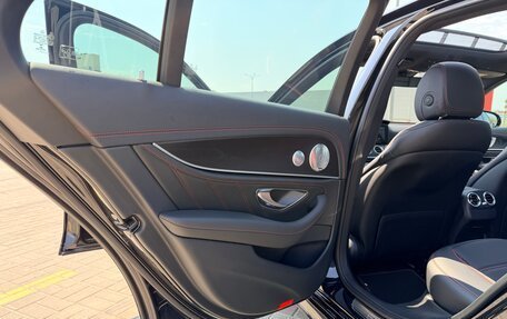 Mercedes-Benz E-Класс AMG, 2017 год, 5 550 000 рублей, 28 фотография