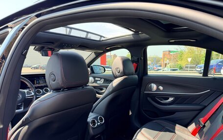 Mercedes-Benz E-Класс AMG, 2017 год, 5 550 000 рублей, 30 фотография