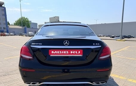 Mercedes-Benz E-Класс AMG, 2017 год, 5 550 000 рублей, 17 фотография