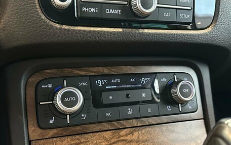 Volkswagen Touareg III, 2015 год, 3 499 000 рублей, 14 фотография