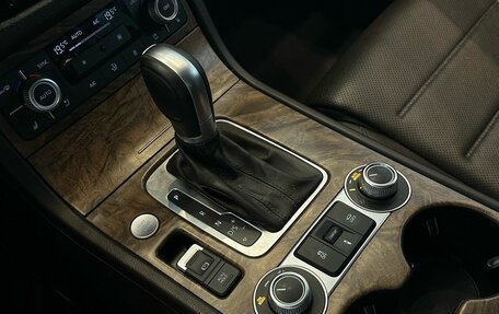 Volkswagen Touareg III, 2015 год, 3 499 000 рублей, 15 фотография