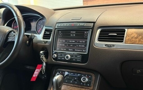 Volkswagen Touareg III, 2015 год, 3 499 000 рублей, 12 фотография