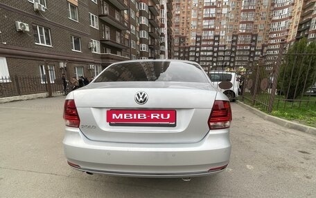 Volkswagen Polo VI (EU Market), 2015 год, 880 000 рублей, 4 фотография