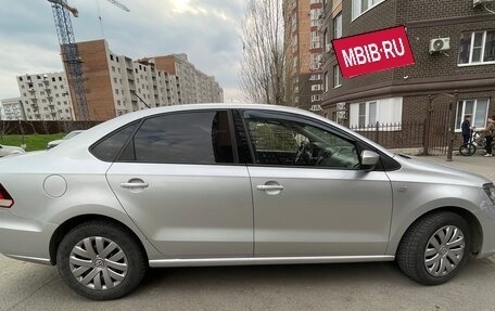 Volkswagen Polo VI (EU Market), 2015 год, 880 000 рублей, 3 фотография