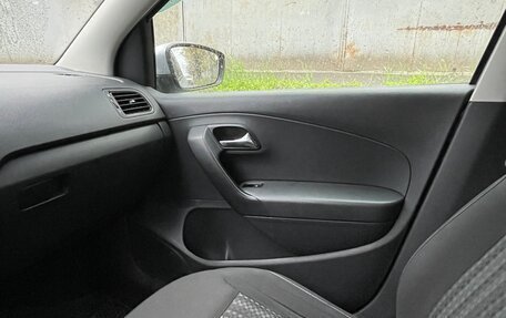 Volkswagen Polo VI (EU Market), 2015 год, 880 000 рублей, 9 фотография