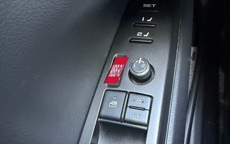 Toyota Camry, 2022 год, 3 900 000 рублей, 14 фотография