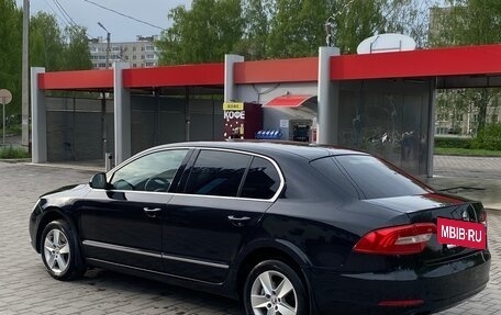 Skoda Superb III рестайлинг, 2014 год, 910 000 рублей, 8 фотография
