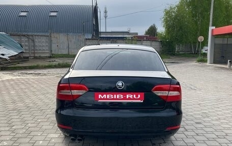 Skoda Superb III рестайлинг, 2014 год, 910 000 рублей, 11 фотография