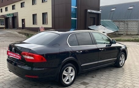 Skoda Superb III рестайлинг, 2014 год, 910 000 рублей, 12 фотография