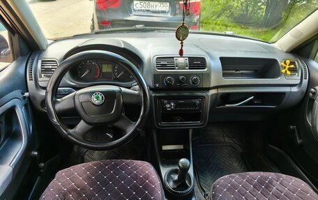 Skoda Fabia II, 2009 год, 380 000 рублей, 16 фотография