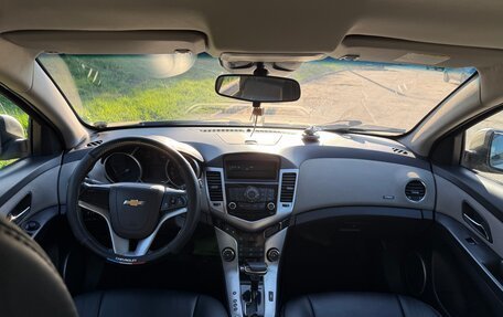 Chevrolet Cruze II, 2012 год, 710 000 рублей, 6 фотография