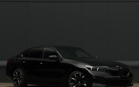 BMW 5 серия, 2025 год, 10 200 000 рублей, 1 фотография