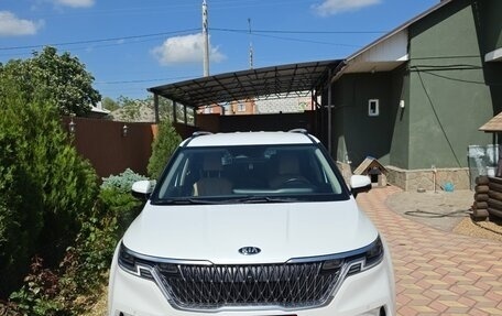 KIA Carnival, 2020 год, 3 750 000 рублей, 1 фотография