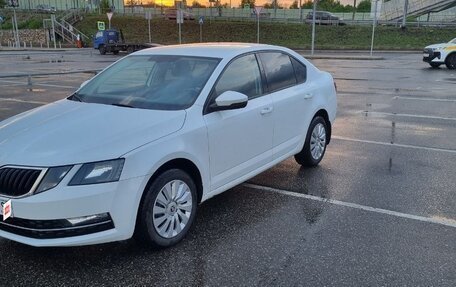 Skoda Octavia, 2020 год, 1 600 000 рублей, 9 фотография