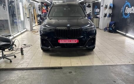 BMW X7, 2022 год, 8 300 000 рублей, 3 фотография