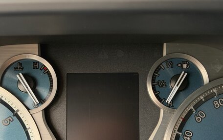Toyota Land Cruiser Prado 150 рестайлинг 2, 2018 год, 7 800 000 рублей, 9 фотография